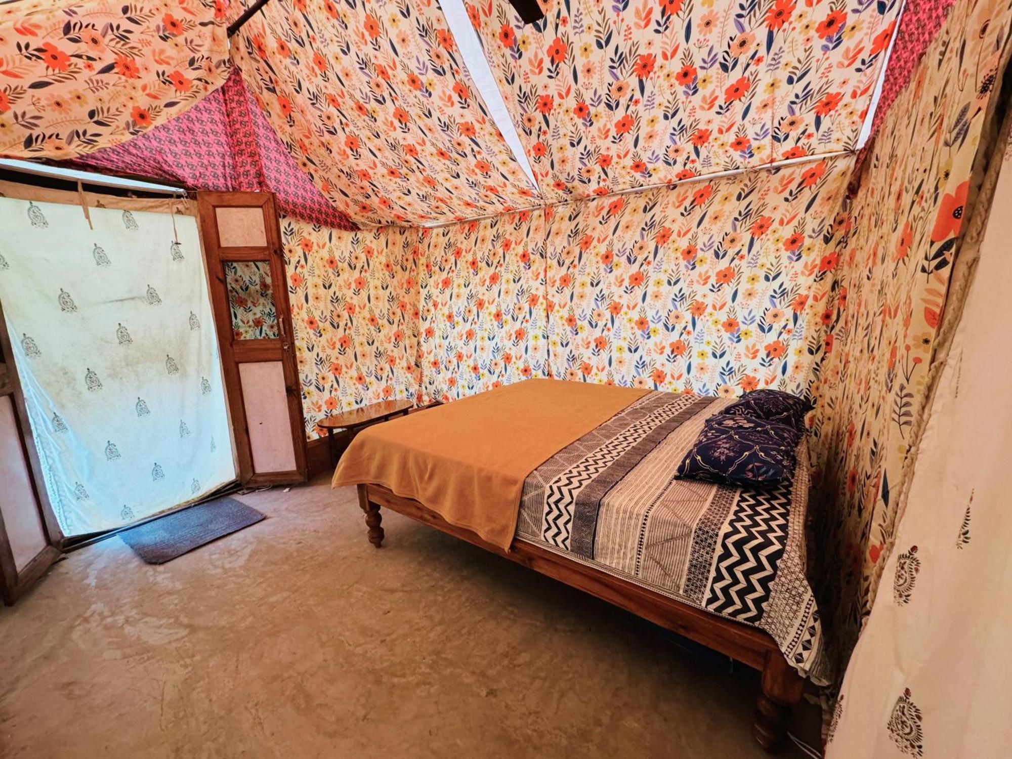 Murali Guesthouse ハンピ エクステリア 写真